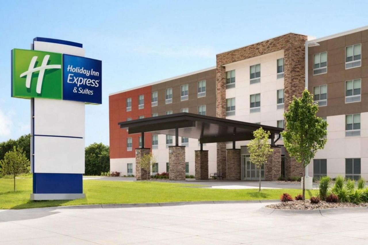 Holiday Inn Express & Suites Atlanta South - Stockbridge, An Ihg Hotel Exterior photo